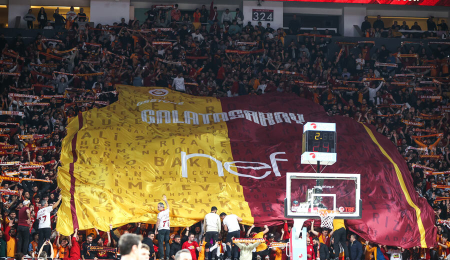 Fenerbahçe Beko'yu Galatasaray Nef de durduramadı! Derbide zaferi Fenerbahçe'nin Fenerbahçe Beko'yu Galatasaray Nef de durduramadı! Derbide zaferi Fenerbahçe'nin