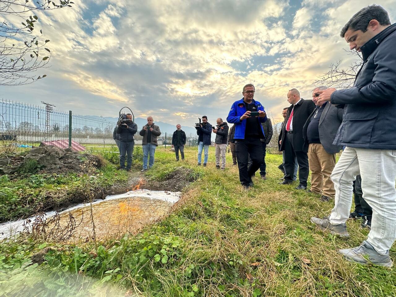 Düzce'de 'yanan su' incelenecek: Depremle ilgisi olabilir