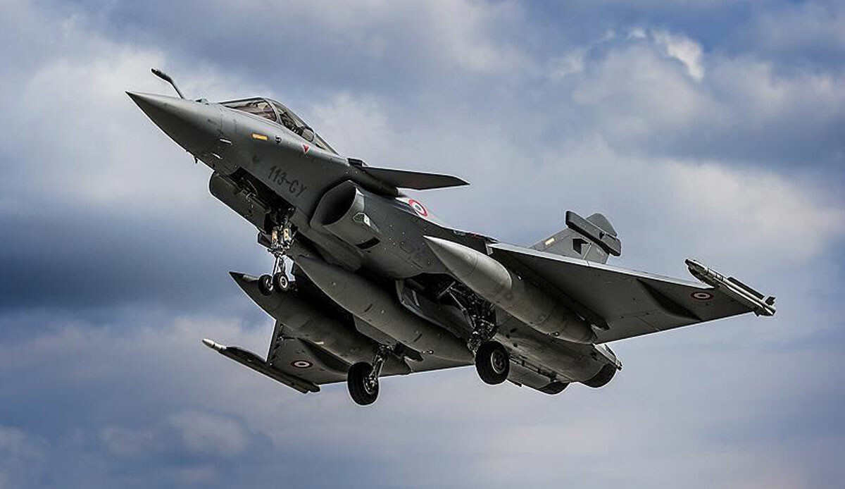 Türkiye'den 'Rafale' hamlesi! Yunanistan'ın 'üstünlük' hayalleri suya düşecek Türkiye'den 'Rafale' hamlesi! Yunanistan'ın 'üstünlük' hayalleri suya düşecek