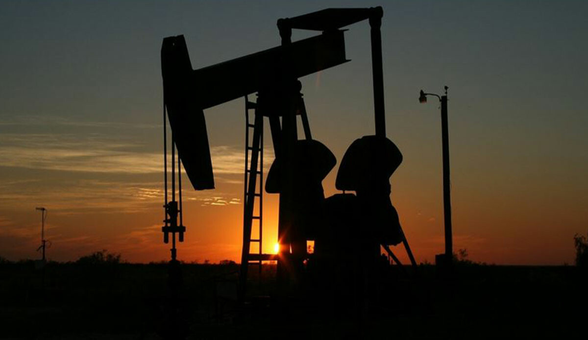 Rusya&#039;dan petrol kararı: Tavan fiyat uygulayan ülkelere akış duracak!
