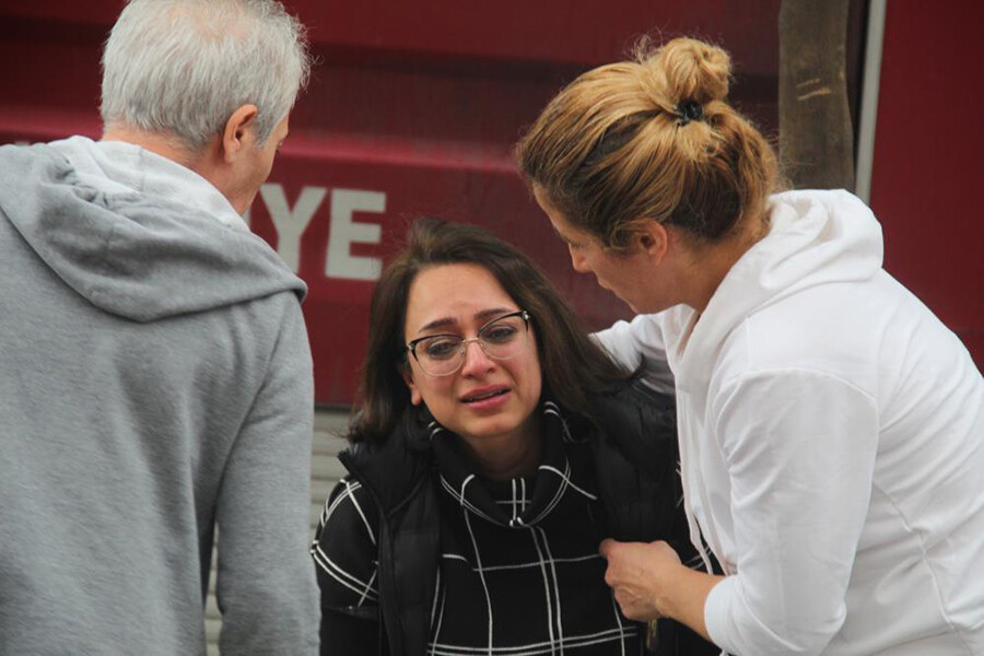 Çocuğunu evde bırakıp ders veremeye gitmişti, döndüğünde şoke oldu!