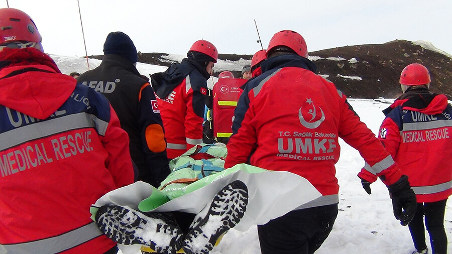 Bakan Koca: Ambulanslarımız 10 dakikada vakalara ulaşıyor