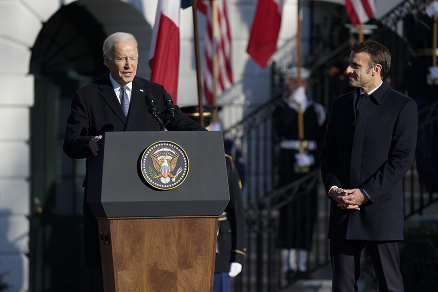 2 yıldır görevde olan Biden'a ilk resmi ziyareti Macron yaptı 2 yıldır görevde olan Biden'a ilk resmi ziyareti Macron yaptı