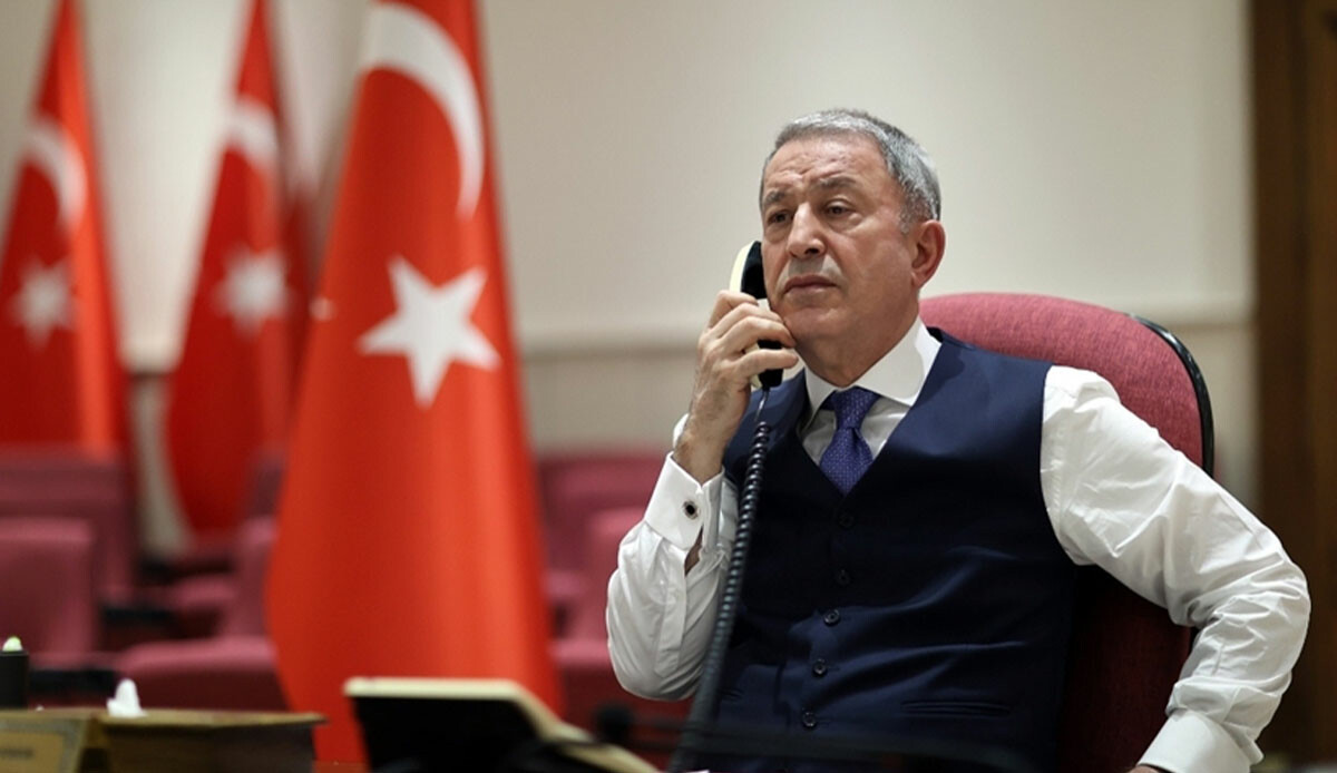 Bakan Akar, İtalyan mevkidaşı Crosetto ile görüştü