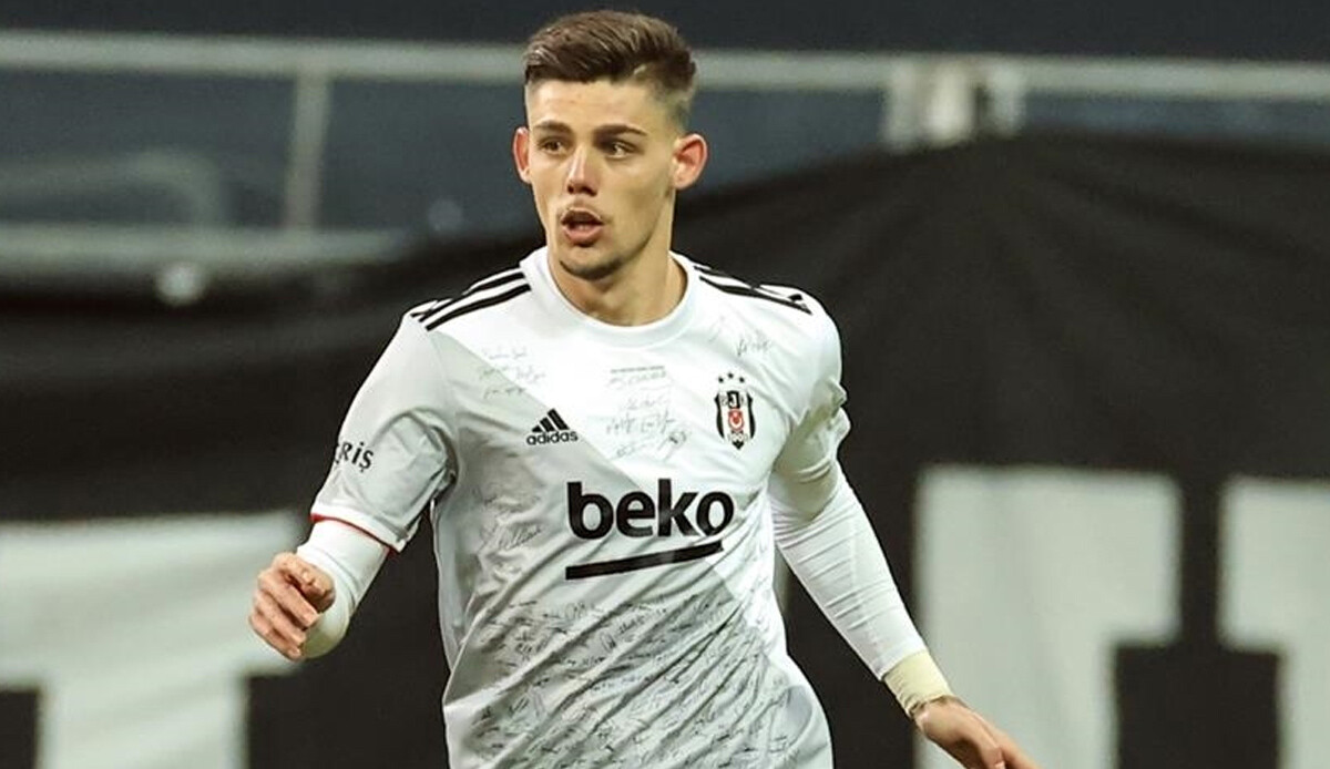 Beşiktaş'ın Ocak transferi yapabilmesi için gitmeleri şart Beşiktaş'ın Ocak transferi yapabilmesi için gitmeleri şart