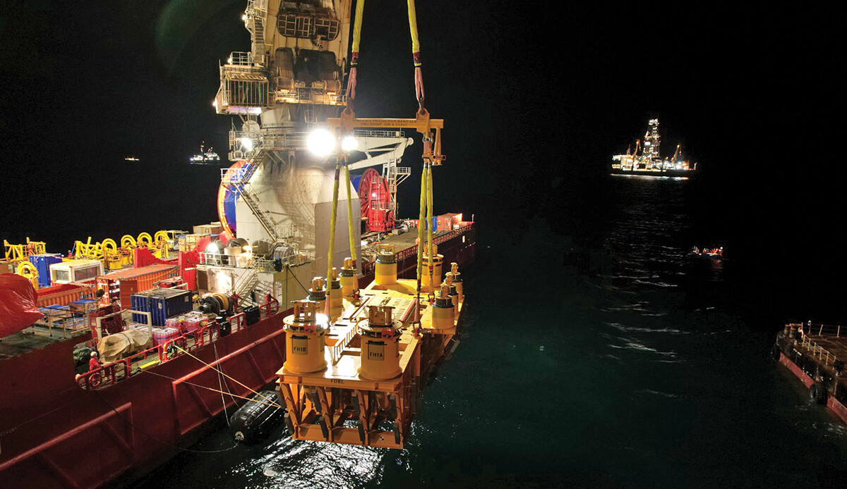 Karadeniz gazını Peçenek dağıtacak! Enerji üssünün en büyük ekipmanı deniz tabanında Karadeniz gazını Peçenek dağıtacak! Enerji üssünün en büyük ekipmanı deniz tabanında