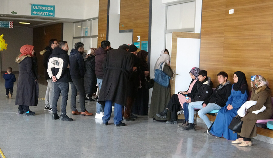 Gelmiyorsan iptal et! Randevu sıkıntısından sağlıkçılar da dertli