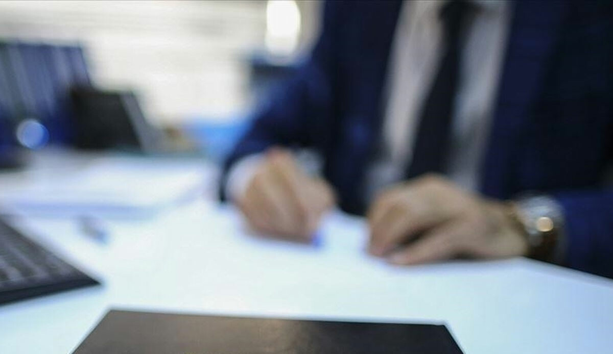 Resmi Gazete&#039;de yayımlandı: 3 bakanlığa 780 personel alınacak, işte şartlar...
