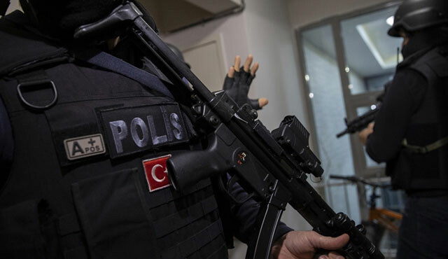 DEAŞ'a finans sağlayan 14 şüpheliye yönelik 9 ilde dev operasyon! DEAŞ'a finans sağlayan 14 şüpheliye yönelik 9 ilde dev operasyon!