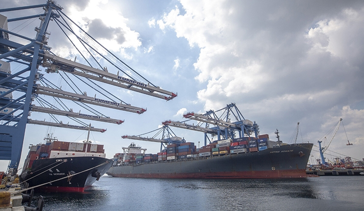 Son Dakika... Ticaret Bakanı Muş açıkladı: İhracatımız 231 milyar dolara yükselmiştir Son Dakika... Ticaret Bakanı Muş açıkladı: İhracatımız 231 milyar dolara yükselmiştir