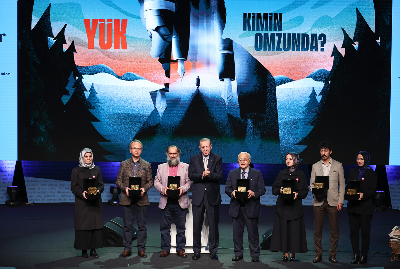 Cumhurbaşkanı Erdoğan'dan Türkiye Yüzyılı vurgusu: Üstadın hayalini hayata geçiriyoruz Cumhurbaşkanı Erdoğan'dan Türkiye Yüzyılı vurgusu: Üstadın hayalini hayata geçiriyoruz