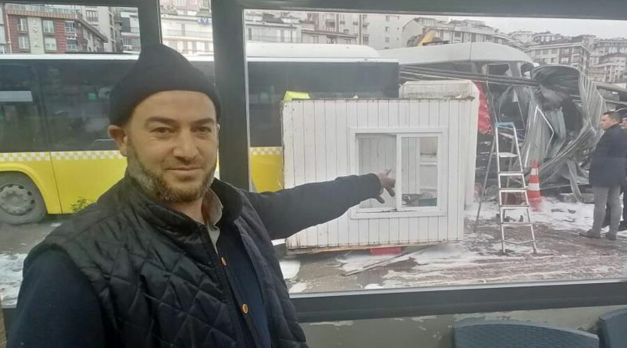 Son dakika: Alibeyköy'de tramvay ile otobüs çarpıştı! Yaralılar var