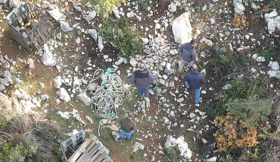 Bodrum'da bulunan insan kemikleri, hava almak için evden çıktıktan sonra kayıplara karışan gence ait çıktı Bodrum'da bulunan insan kemikleri, hava almak için evden çıktıktan sonra kayıplara karışan gence ait çıktı