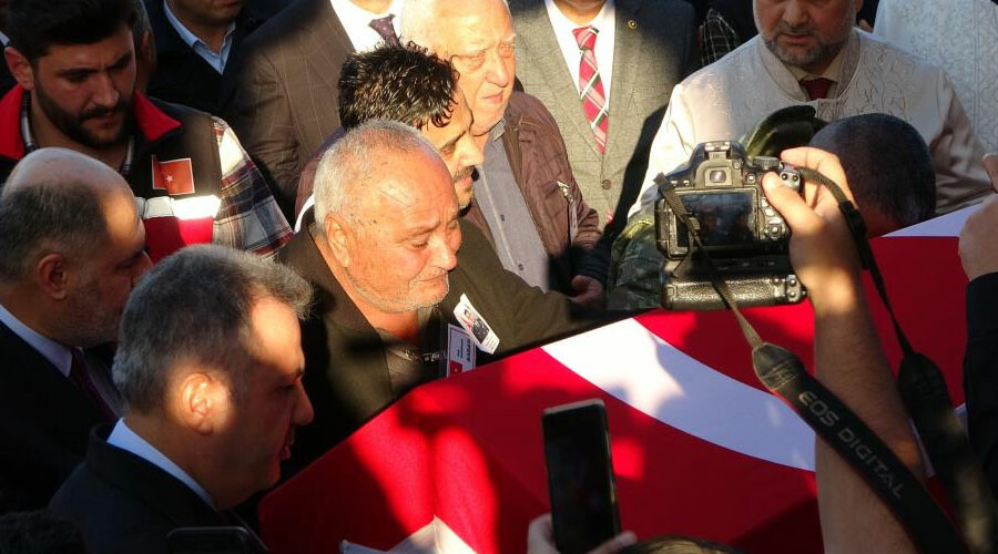 Pençe Kilit şehidi Adana’da son yolculuğuna uğurlandı