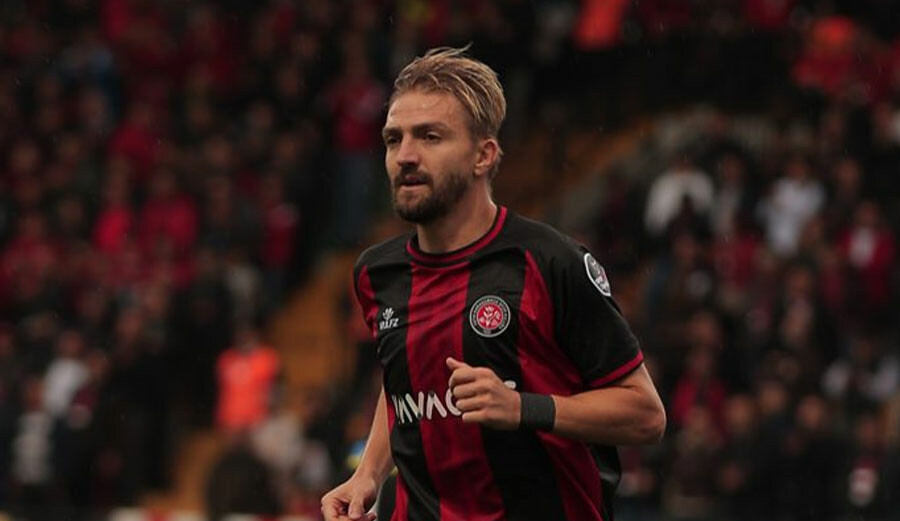 Beşiktaş'tan Caner Erkin açıklaması... Çebi: Gazetelerden okudum ben de