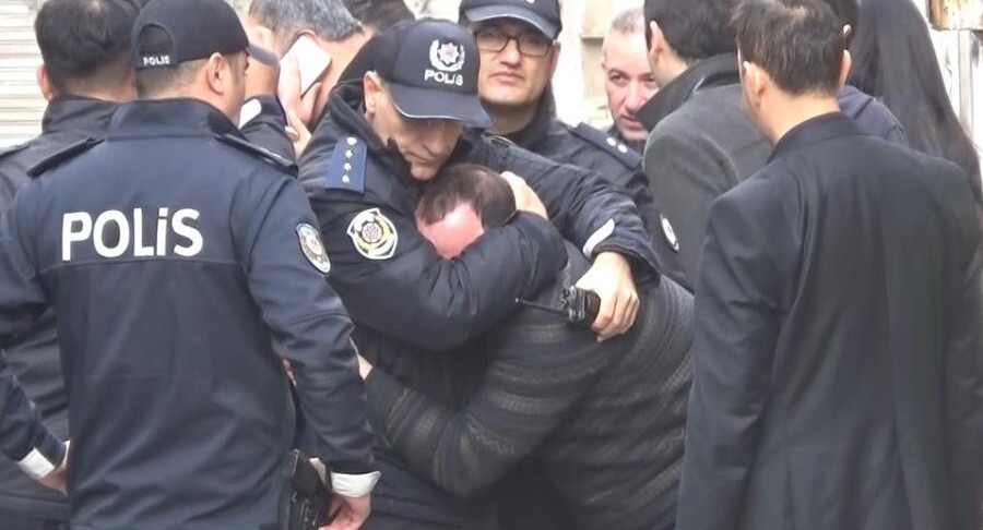 Gaziantep'te acı kaza: Freni boşalan kamyonet çocukları ezdi Gaziantep'te acı kaza: Freni boşalan kamyonet çocukları ezdi