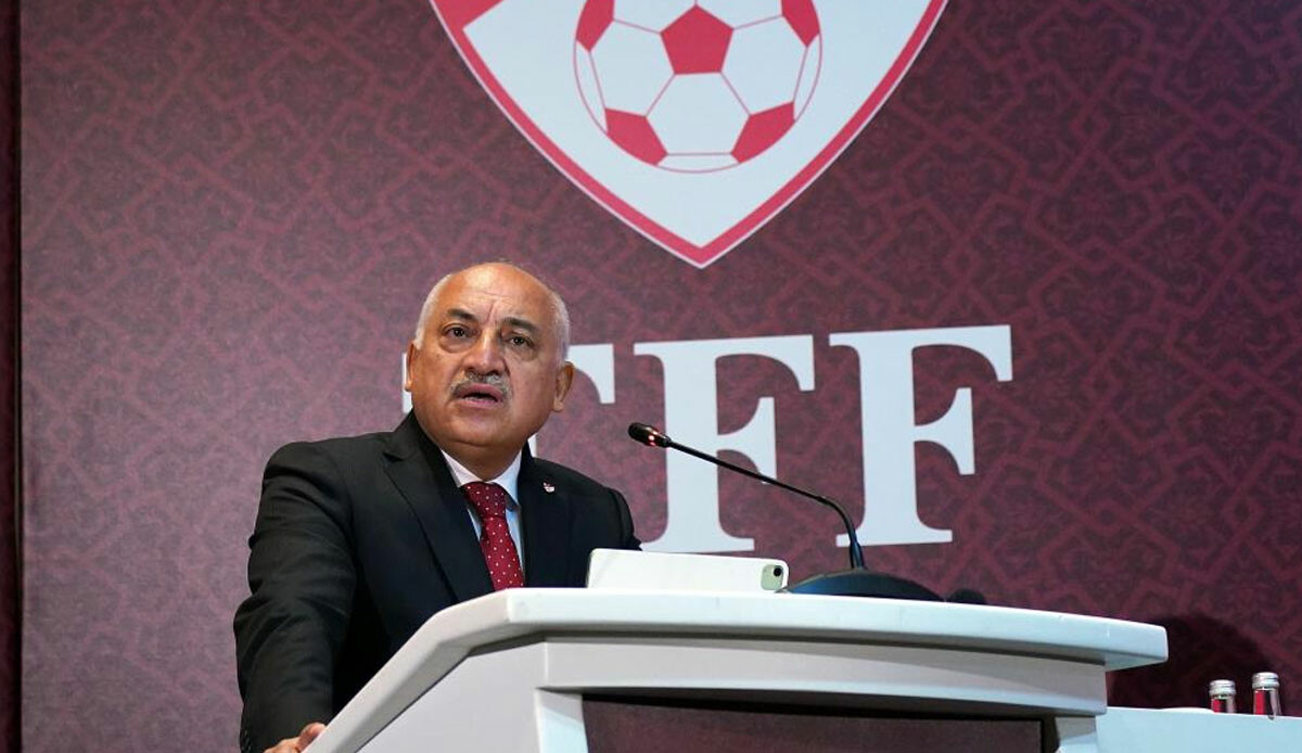 Mehmet Büyükekşi: 2022 Dünya Kupası'ndaki yarı otomatik ofsayt uygulamasını biz de kullanacağız Mehmet Büyükekşi: 2022 Dünya Kupası'ndaki yarı otomatik ofsayt uygulamasını biz de kullanacağız