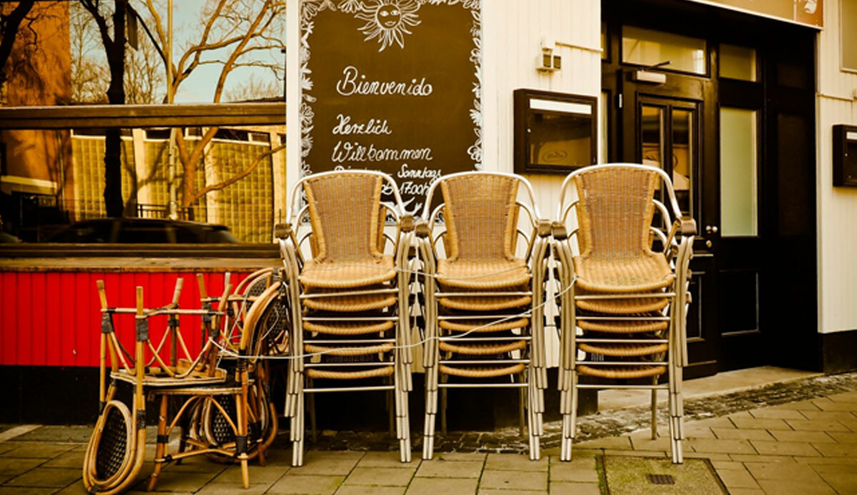 İngiltere'de pahalılık restoranları vurdu! Dükkanların yüzde 60 kepenk kapattı İngiltere'de pahalılık restoranları vurdu! Dükkanların yüzde 60 kepenk kapattı