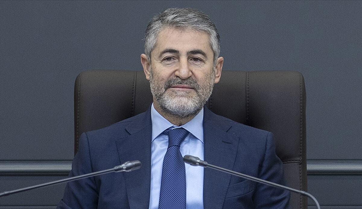 Bakan Nebati: Ülkemizi hedeflerine ulaştıracak adımları atmaya devam edeceğiz Bakan Nebati: Ülkemizi hedeflerine ulaştıracak adımları atmaya devam edeceğiz