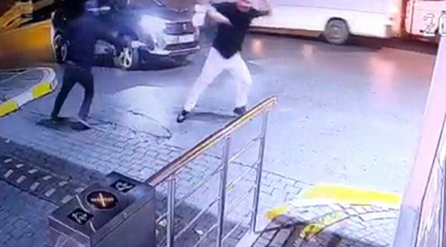 Sokak ortasında kanlı hesaplaşma: Husumetlisini kurşun yağmuruna tuttu