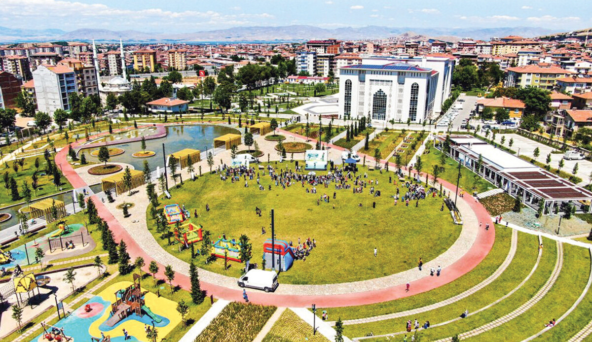 Millet bahçeleri ile sosyal yaşam canlanıyor