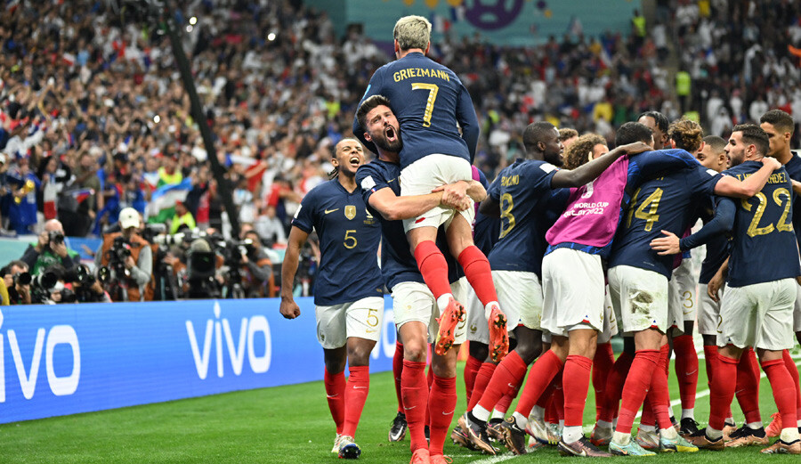 Fransa yarı finalde! Harry Kane İngiltere'nin Dünya Kupası hayallerini üstten dışarı attı! Fransa yarı finalde! Harry Kane İngiltere'nin Dünya Kupası hayallerini üstten dışarı attı!