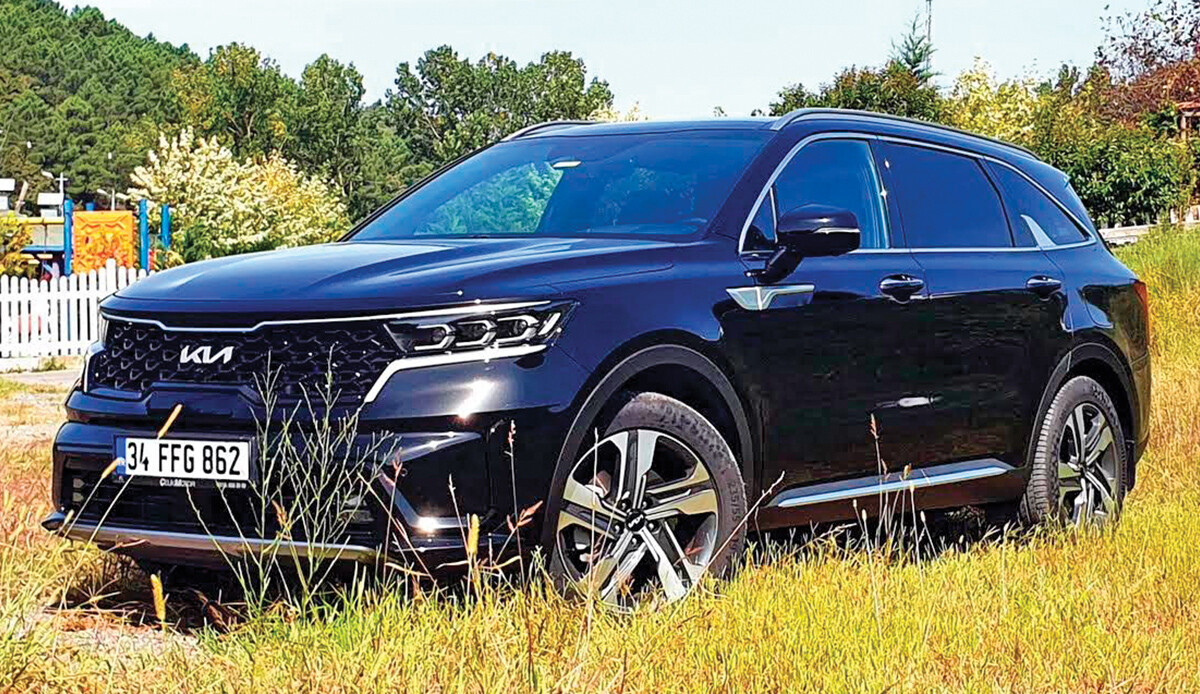 2 ton - hibrit - 7,9 litre tüketimi var! En cimri Premium SUV 2 ton - hibrit - 7,9 litre tüketimi var! En cimri Premium SUV