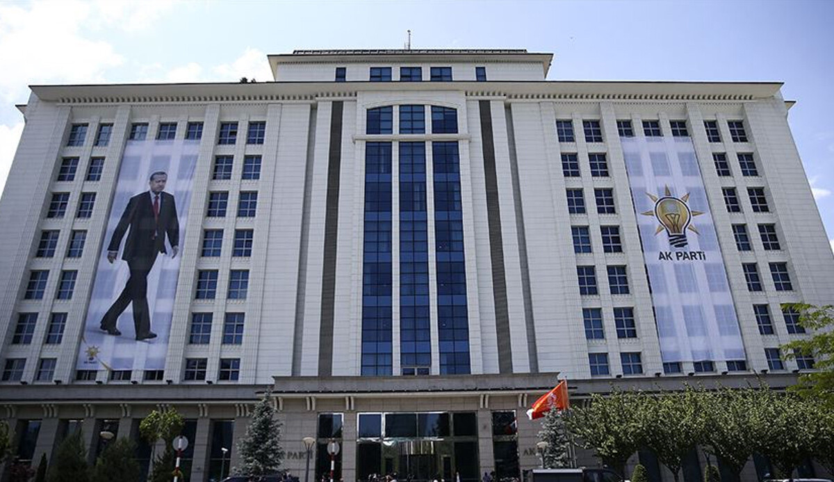 AK Parti’de hedef yükseliş trendini sürdürmek! 'Türkiye Yüzyılı' için doğru adımlar atılacak AK Parti’de hedef yükseliş trendini sürdürmek! 'Türkiye Yüzyılı' için doğru adımlar atılacak