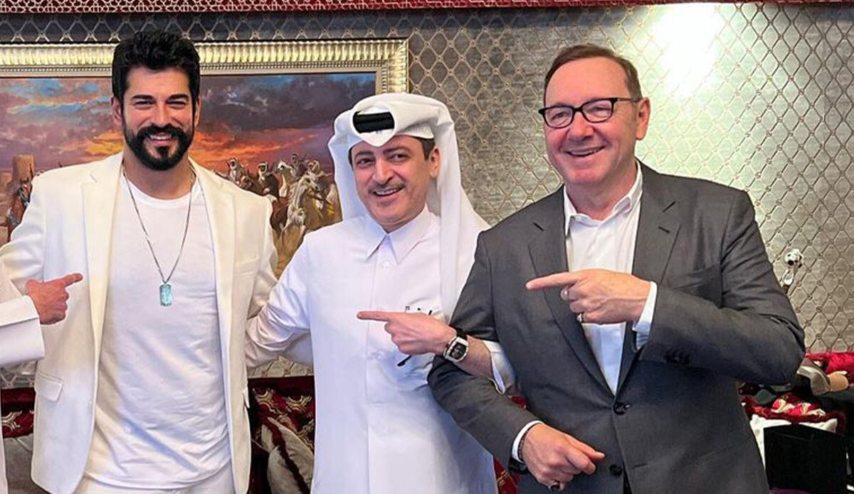 Tuba Ünsal, Burak Özçivit’i hedef aldı! Kevin Spacey ile buluşmasına sert tepki: Utanıyorum sizden Tuba Ünsal, Burak Özçivit’i hedef aldı! Kevin Spacey ile buluşmasına sert tepki: Utanıyorum sizden