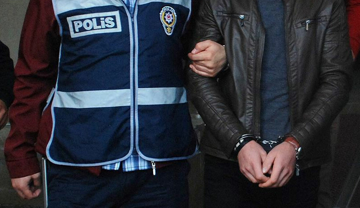 8 aylık hamile eşini darp etti, bebek anne karnında öldü! Afganistan uyruklu cani koca tutuklandı 8 aylık hamile eşini darp etti, bebek anne karnında öldü! Afganistan uyruklu cani koca tutuklandı