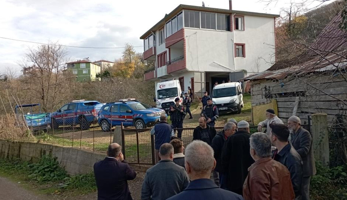 95 yaşındaki cani baba dehşet saçtı! Oğlunu öldürüp gelinini yaraladı