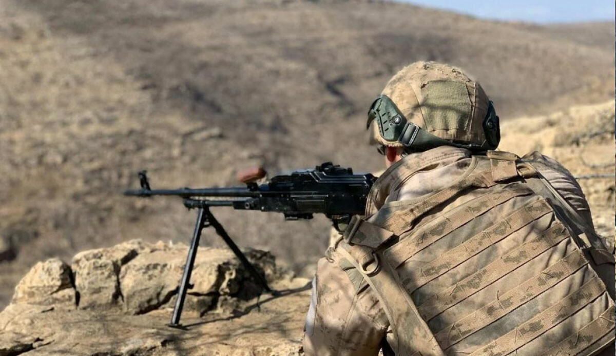 Son dakika! Eren Abluka Sonbahar-Kış-15 operasyonunda gri listeye 2 çizik Son dakika! Eren Abluka Sonbahar-Kış-15 operasyonunda gri listeye 2 çizik