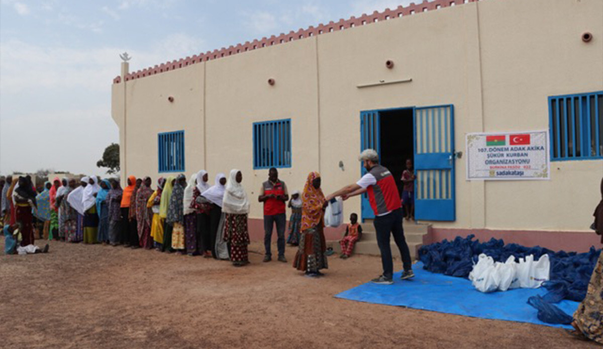 Sadakataşı’ndan Burkina Faso’ya Gelir Temini Desteği Sadakataşı’ndan Burkina Faso’ya Gelir Temini Desteği