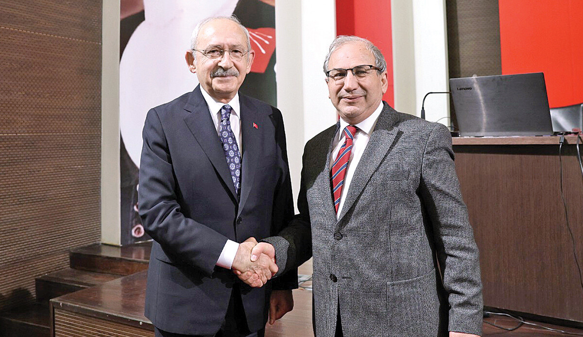 Kılıçdaroğlu'ndan 'anayasa değişikliği' değerlendirmesi: Teklifi inceleyip karar vereceğiz Kılıçdaroğlu'ndan 'anayasa değişikliği' değerlendirmesi: Teklifi inceleyip karar vereceğiz