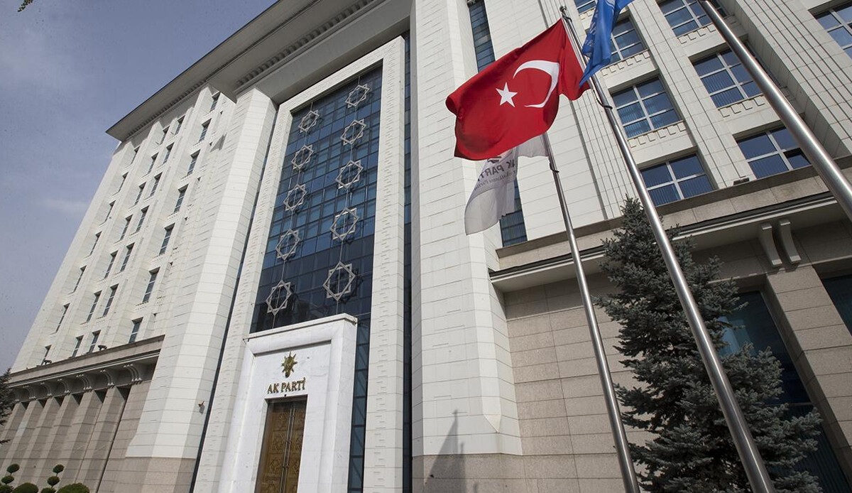 İmamoğlu'na hapis cezası kararı sonrası AK Parti'den ilk açıklama İmamoğlu'na hapis cezası kararı sonrası AK Parti'den ilk açıklama