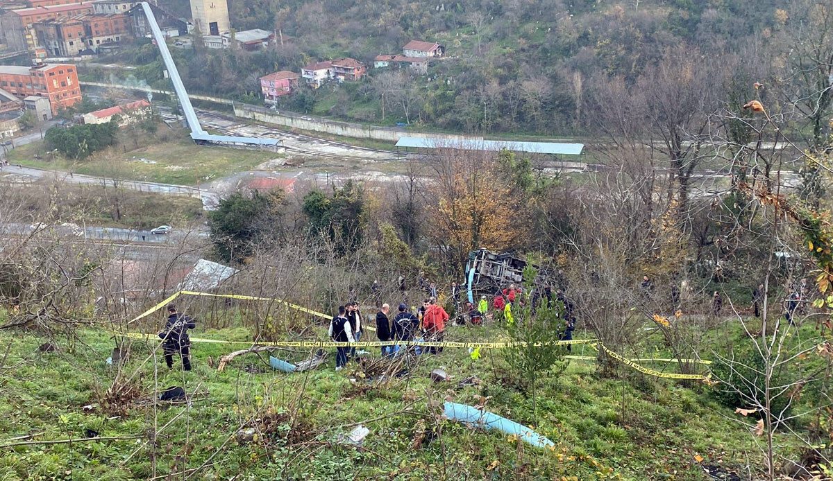 Zonguldak'taki servis kazasında ölen öğrencinin adı belli oldu Zonguldak'taki servis kazasında ölen öğrencinin adı belli oldu