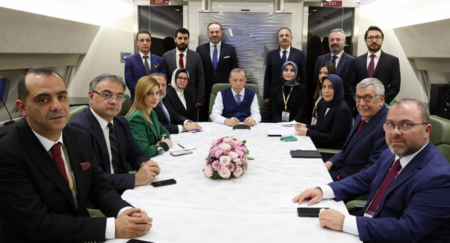 Son Dakika... Cumhurbaşkanı Erdoğan’dan EYT açıklaması: Yıl sonuna kadar neticeye varır Son Dakika... Cumhurbaşkanı Erdoğan’dan EYT açıklaması: Yıl sonuna kadar neticeye varır