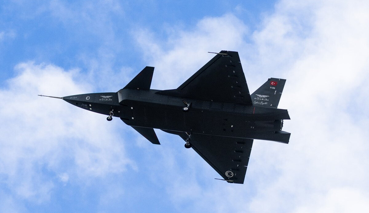 Yunan basınında Kızılelma paniği: 'Atina'ya çağrı! Derhal SİHA edinmeliyiz'