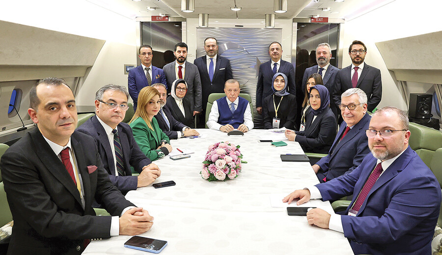 Cumhurbaşkanı Erdoğan'dan CHP liderine: Bu kızlara niye sustun?