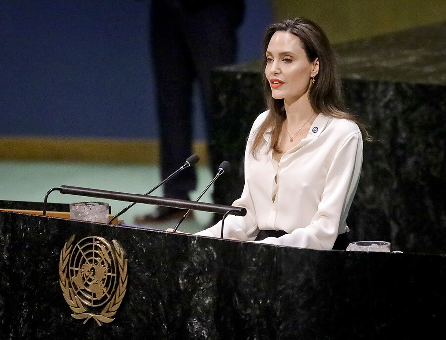 Dünyaca ünlü oyuncu Angelina Jolie, BM İyi Niyet Elçiliği görevini bırakıyor