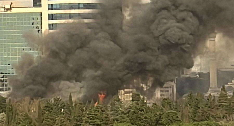 Son Dakika.. İstanbul Levent'te AVM yangını söndürüldü Son Dakika.. İstanbul Levent'te AVM yangını söndürüldü
