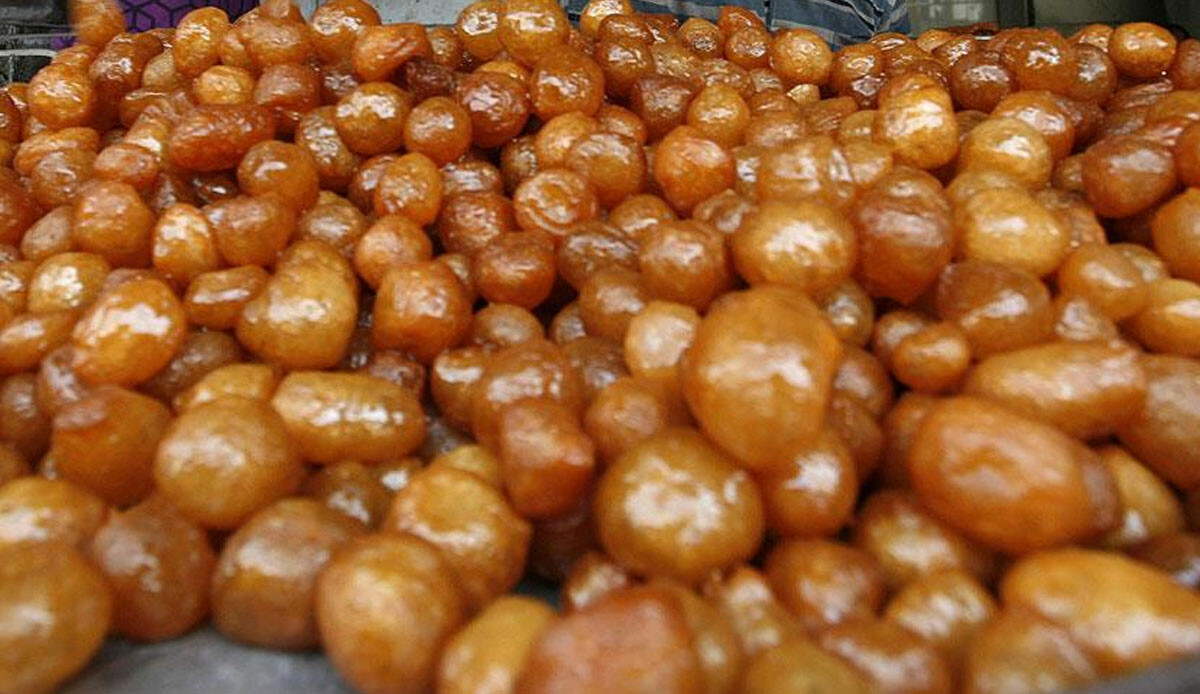 Bursalı esnaf Dünya Kupası final maçı öncesi lokma dağıttı: Sebebini duyan hem şaşırdı, hem güldü