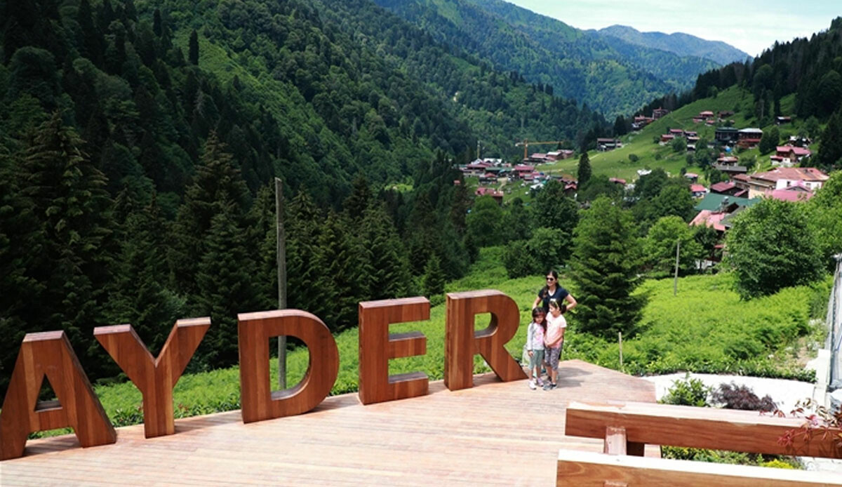 Cumhurbaşkanı Erdoğan imzaladı, Ayder Yaylası için karar verildi Cumhurbaşkanı Erdoğan imzaladı, Ayder Yaylası için karar verildi