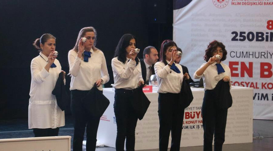 Cumhuriyet tarihinin en büyük konut projesinde kuralar çekildi: Sivas’ta hak sahipleri belli oldu