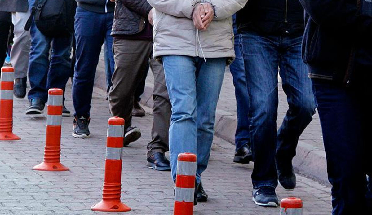 Şanlıurfa'da yüzlerce polisin katılımıyla "Fırat-4" denetimi: 25 şüpheliye gözaltı