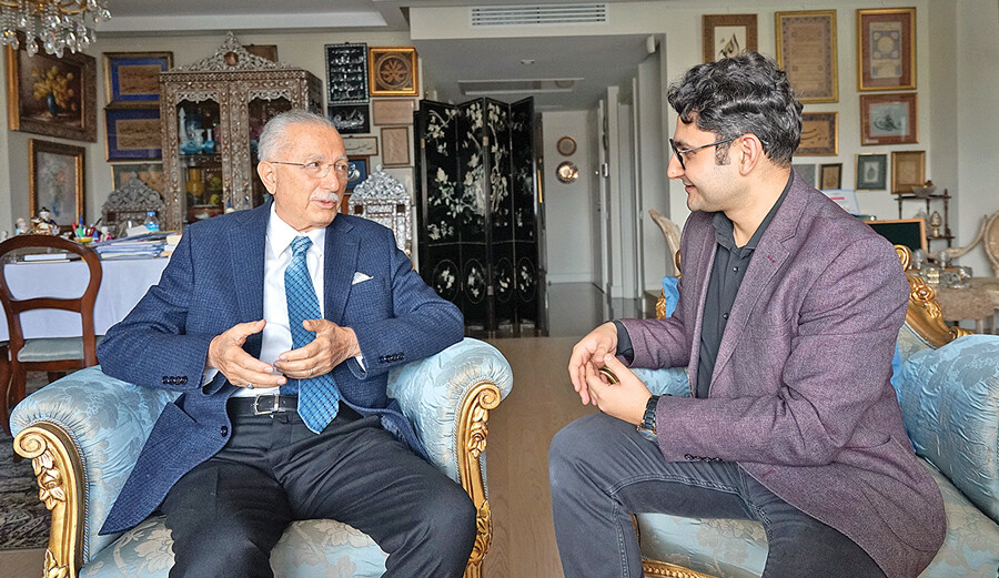 Ekmeleddin İhsanoğlu: Osmanlının altı yüzyılı bilim adına dolu doluydu Ekmeleddin İhsanoğlu: Osmanlının altı yüzyılı bilim adına dolu doluydu
