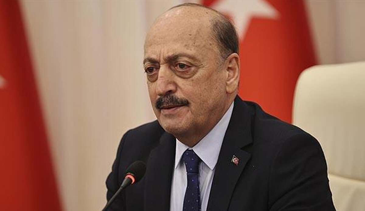 Asgari ücrette gözler 3. Toplantıda! Bakan Bilgin'den yeni açıklama: Çalışana nefes aldırsın Asgari ücrette gözler 3. Toplantıda! Bakan Bilgin'den yeni açıklama: Çalışana nefes aldırsın