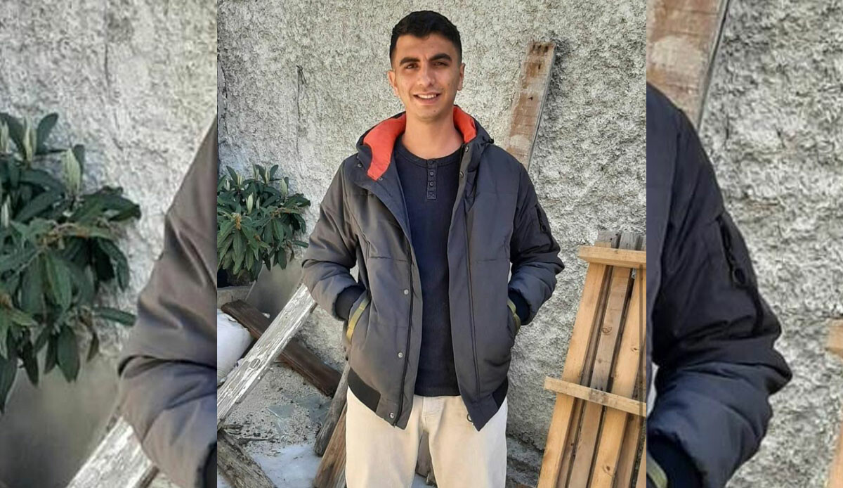 Kan donduran evlat cinayeti! Boğazından bıçakladı, başında ölmesini bekledi Kan donduran evlat cinayeti! Boğazından bıçakladı, başında ölmesini bekledi