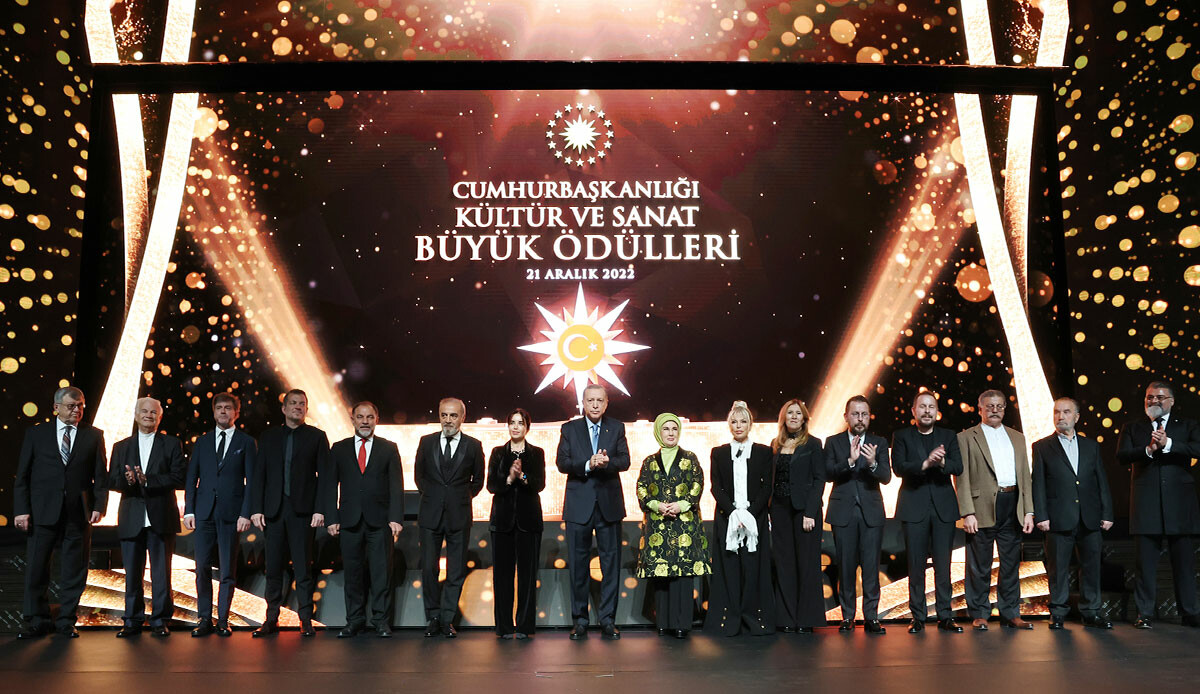 Sanat ödülleri sahibini buldu!  Erdoğan'dan 'Türkiye Yüzyılı' vurgusu