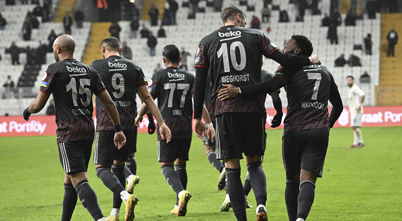 Kartal kan terledi! Zorlandığı maçta Şanlıurfaspor'u eledi Kartal kan terledi! Zorlandığı maçta Şanlıurfaspor'u eledi